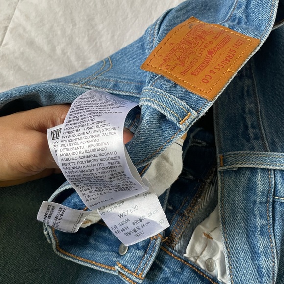 NWOT $108 Levi’s 501 Original Fit Women's Jeans 27x30 - Picture 8 of 14